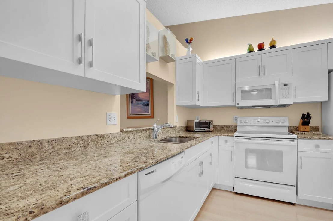 Photo of 135 Sausalito Drive