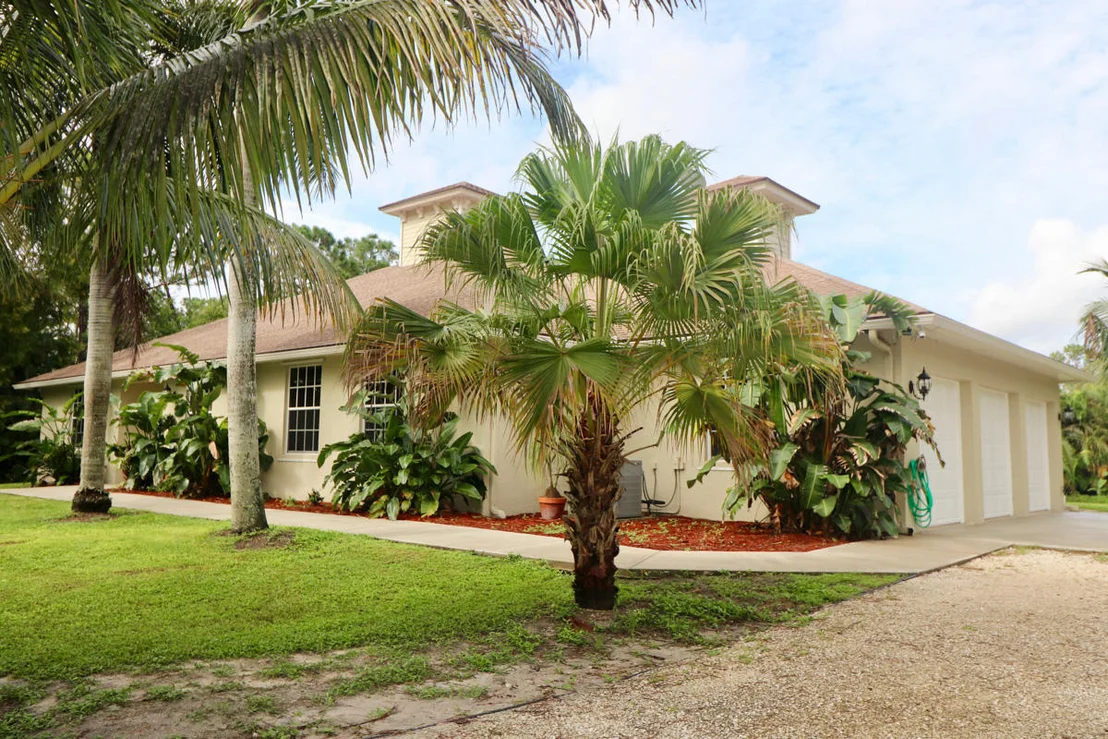 Photo of 18675 126th Terrace N