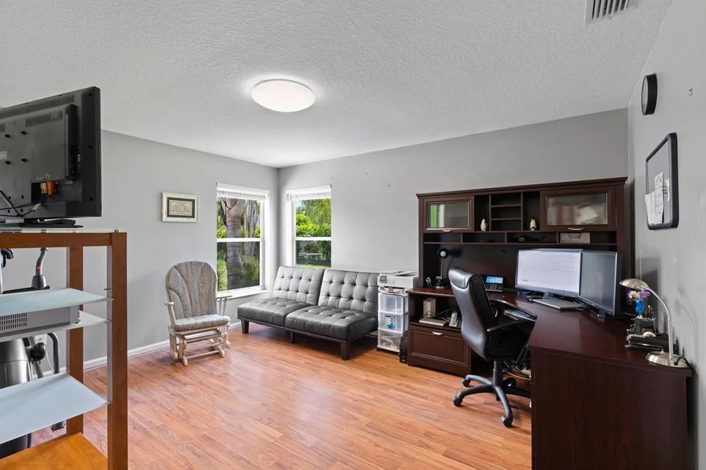 Photo of 7166 Avocado Boulevard