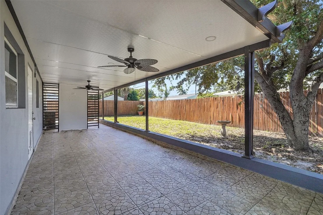 Photo of 3111 NE 11th Terrace