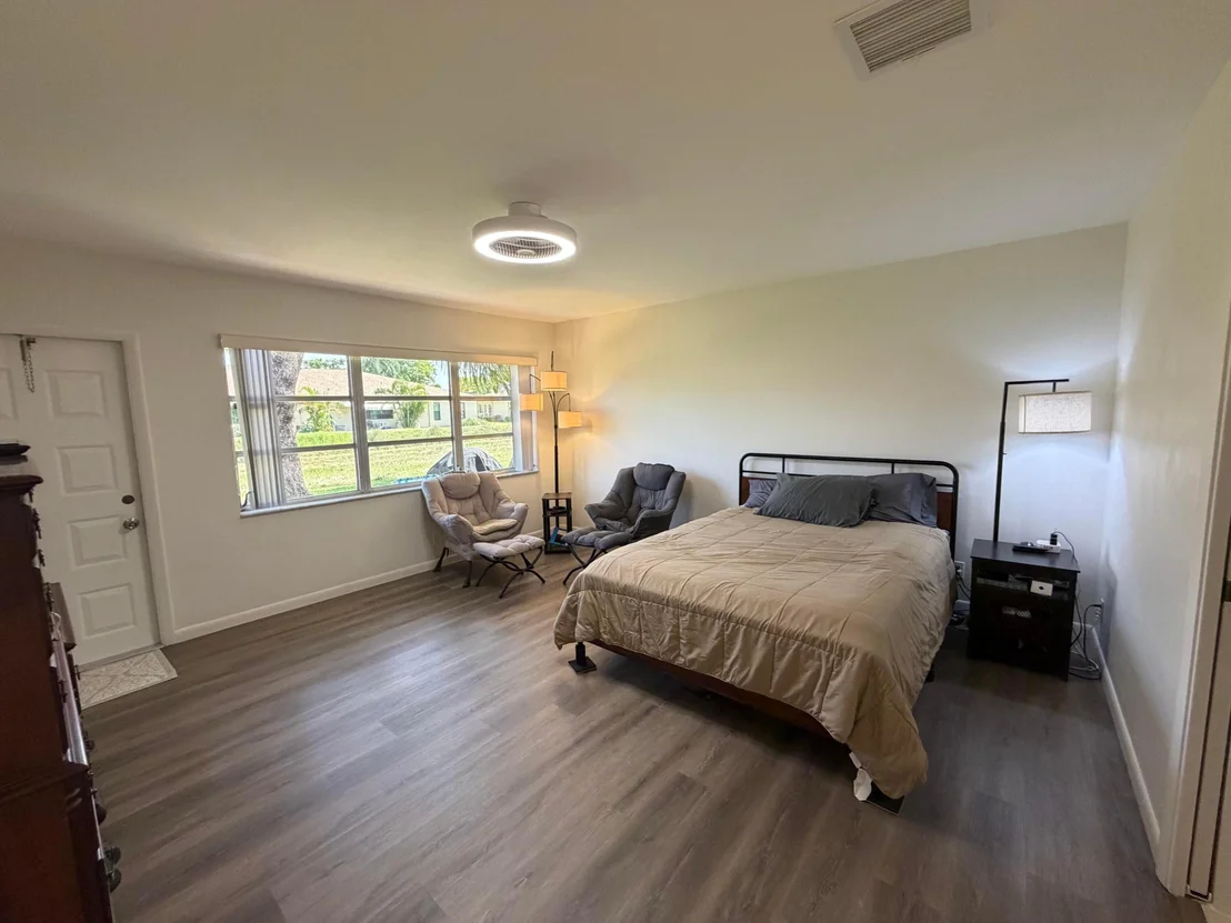 Photo of Unit C at 14010 Nesting Way