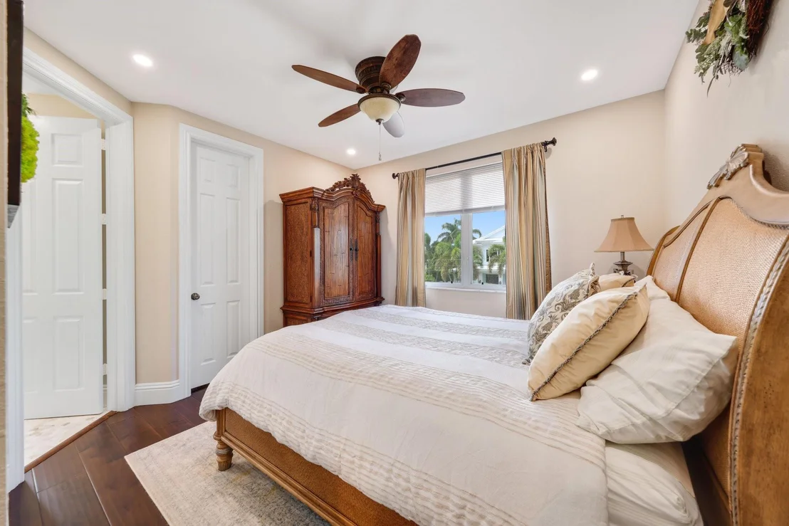 Photo of 4850 NE 29th Avenue