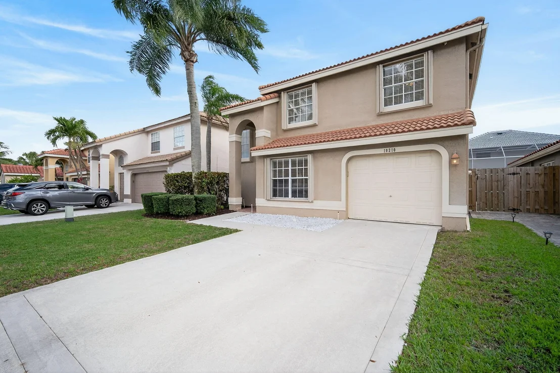Photo of 10210 Breezeway Place