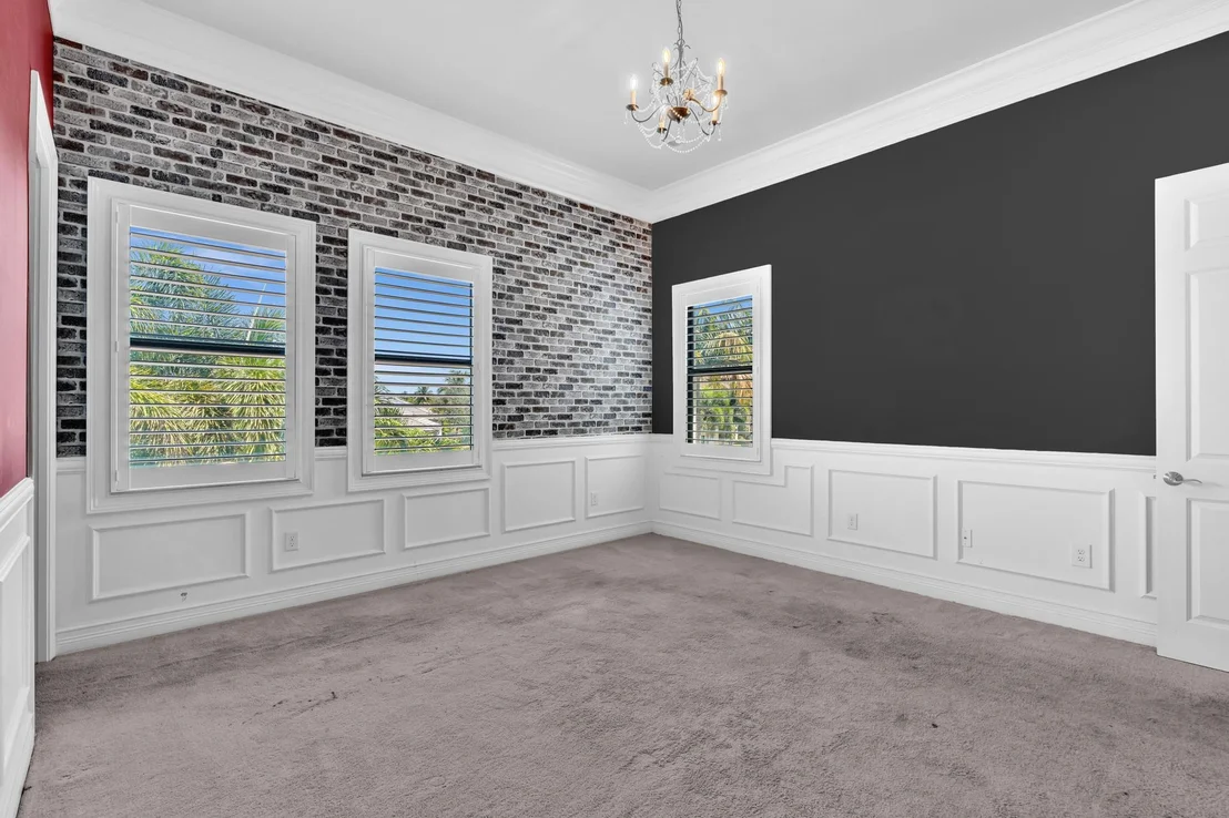 Photo of 16891 Pavilion Way