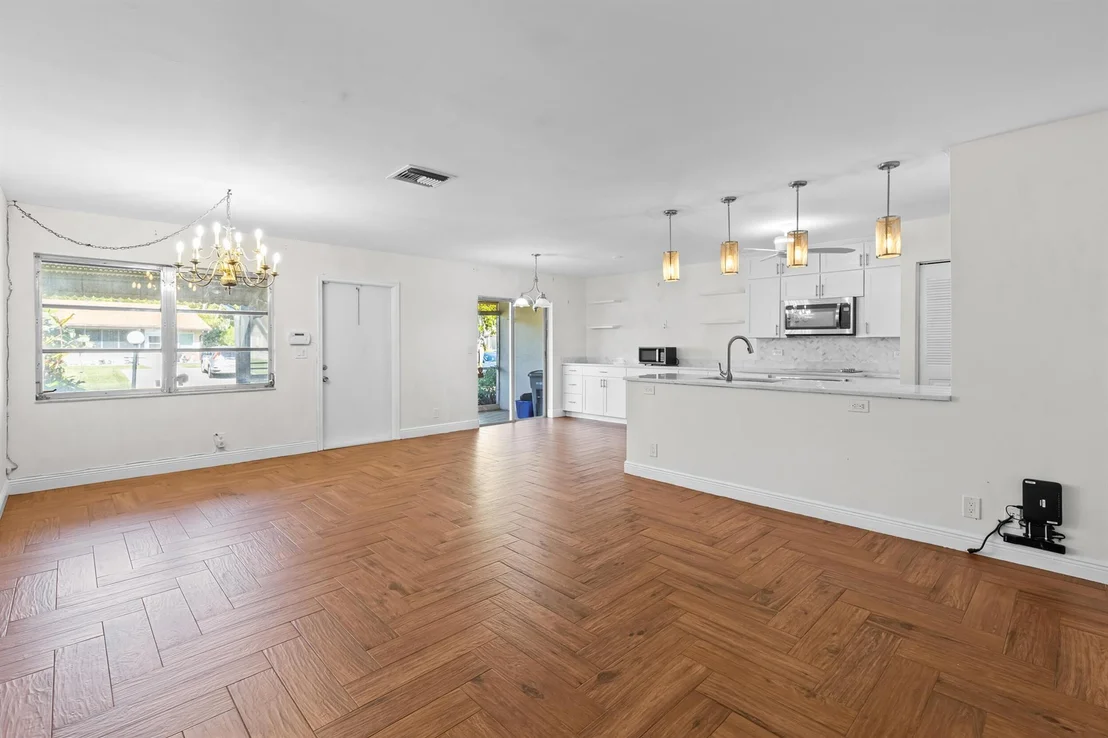 Photo of 14220 Campanelli Drive