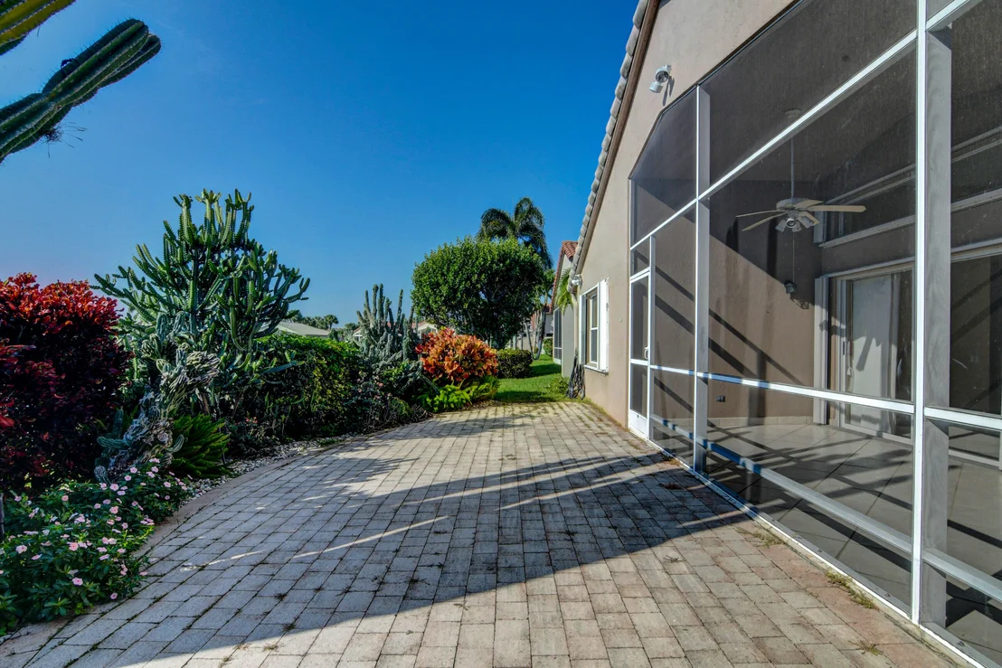Photo of 6608 Sherbrook Drive