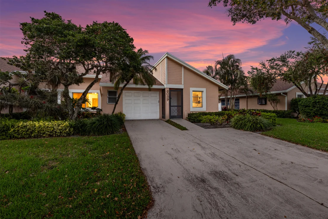 Photo of 8089 Springtree Road