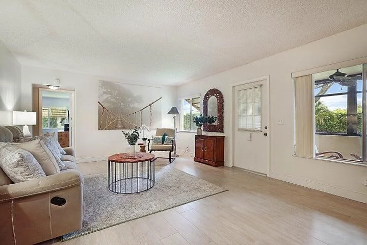 Photo of Unit D1 at 306 Pine Ridge Circle