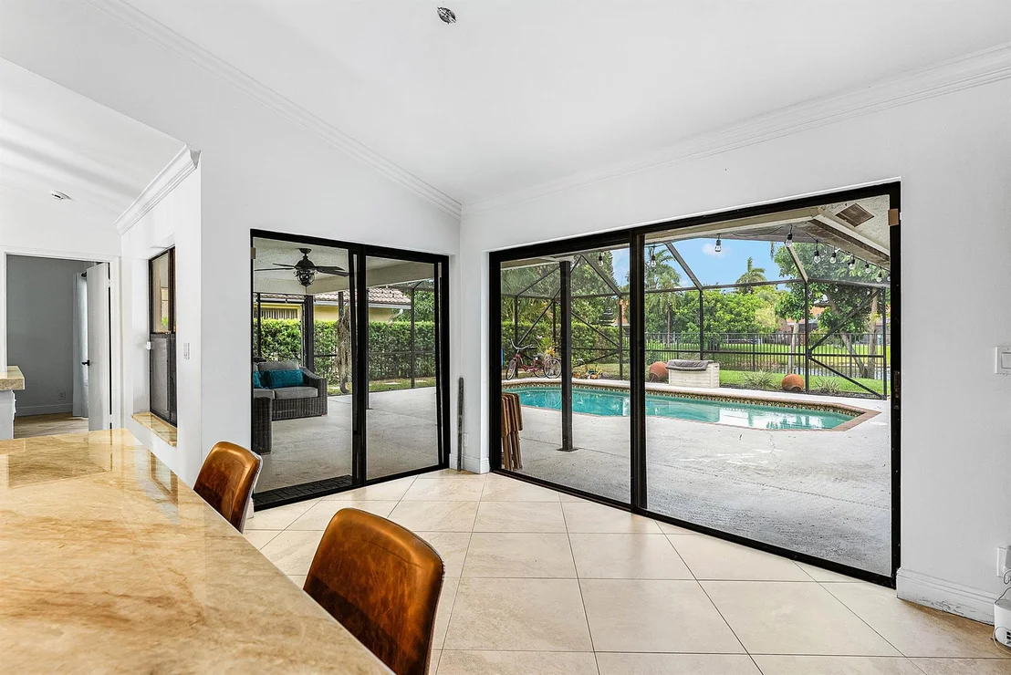 Photo of 9847 Sun Pointe Drive