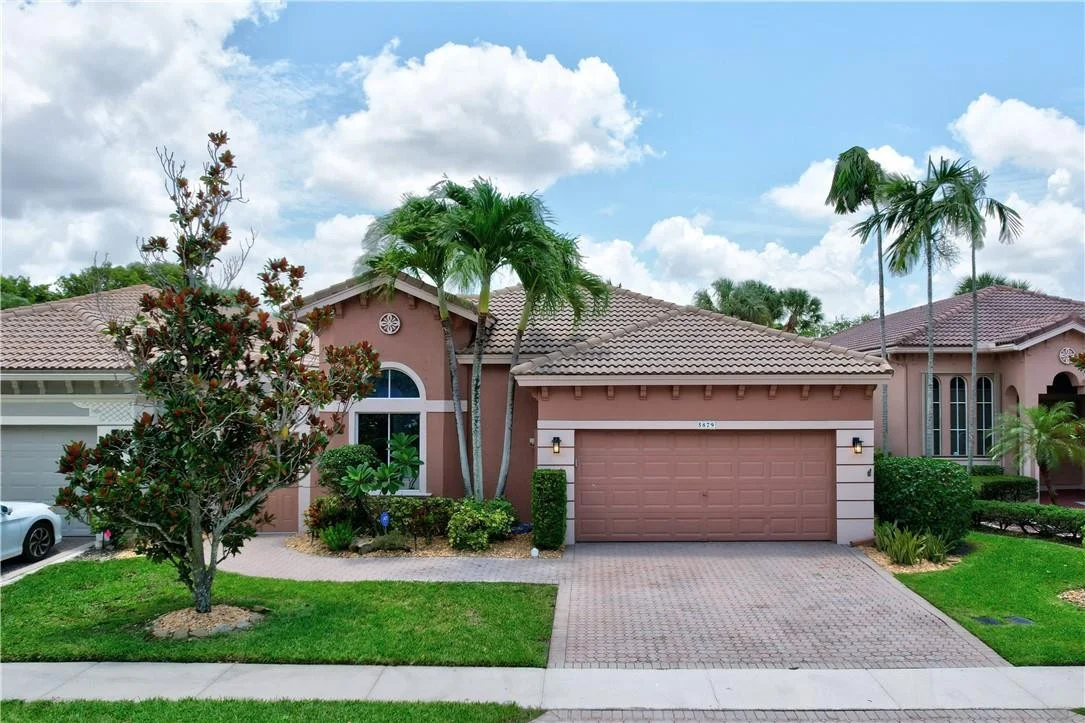 Photo of 5879 NW 124th Way