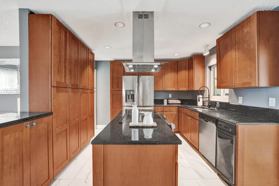 Photo of 307 SE 14th Place