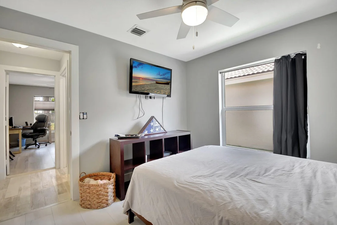 Photo of 8211 White Rock Circle