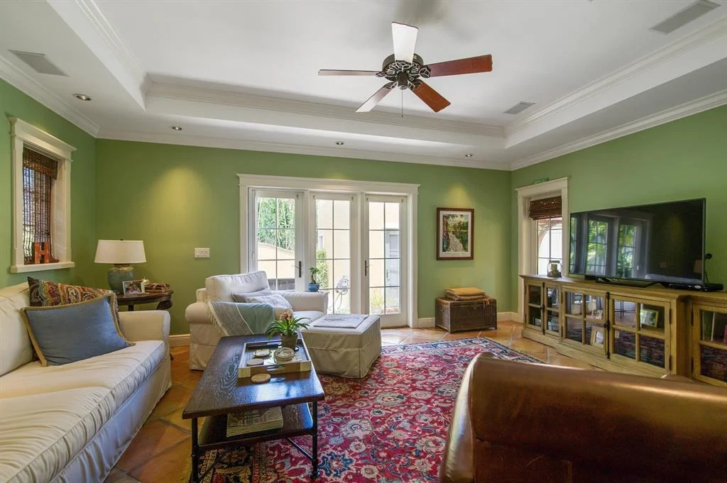 Photo of 743 Biscayne Drive
