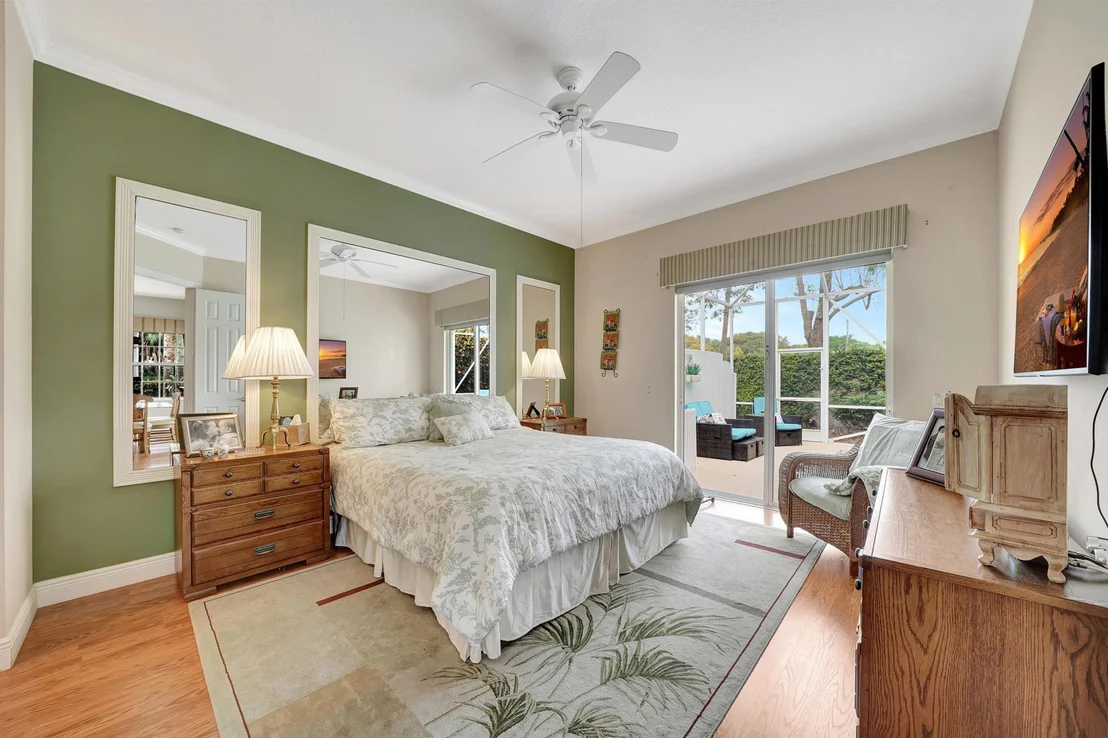 Photo of 4775 Temple Drive