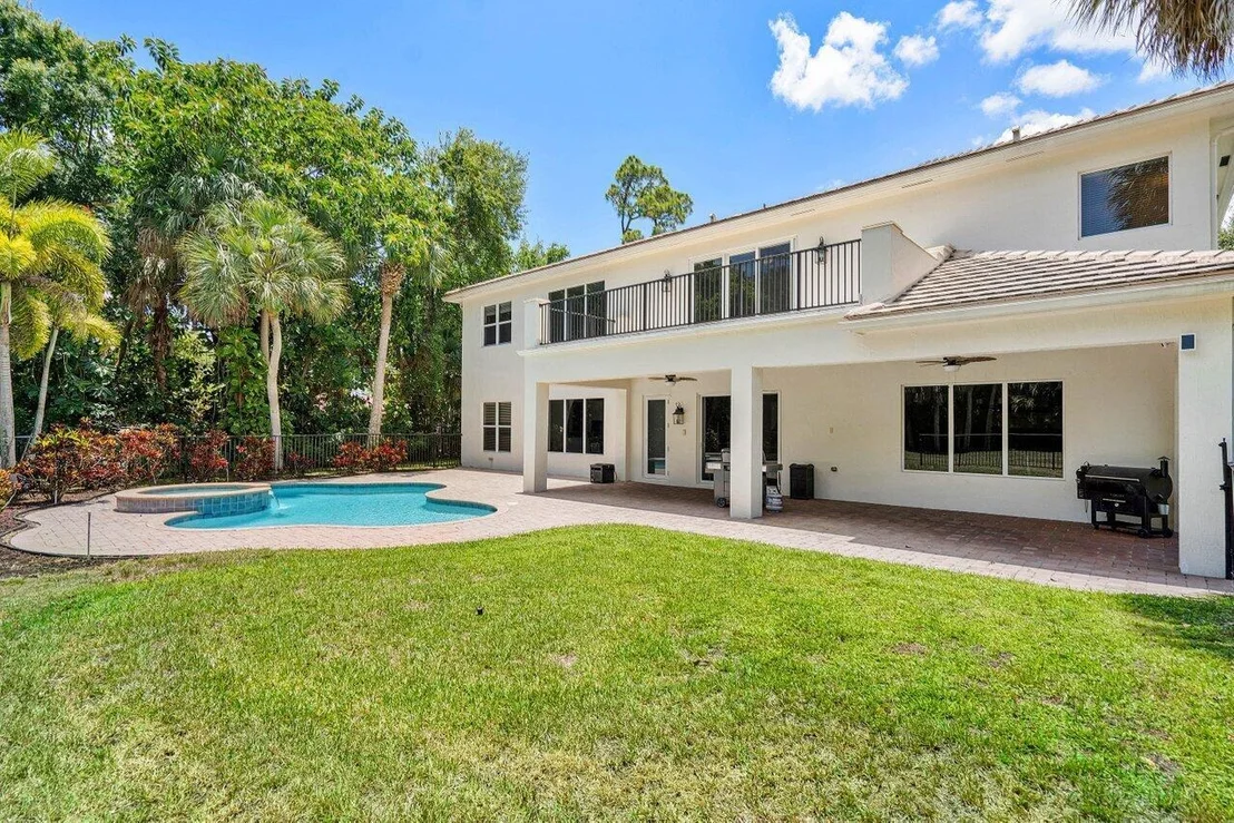 Photo of 644 Forest Bent Boulevard