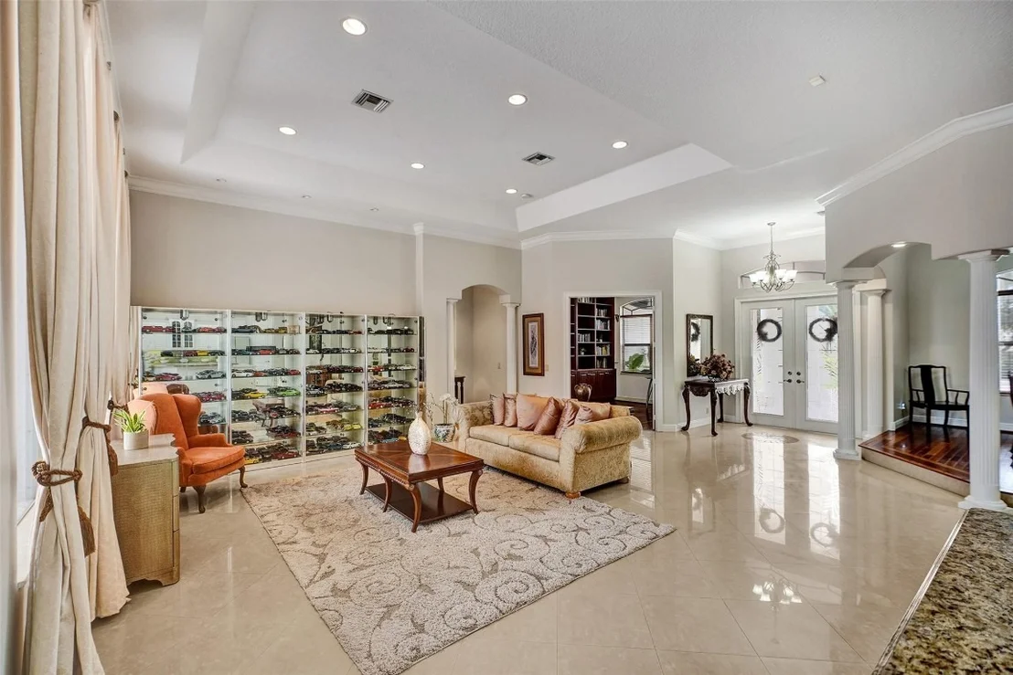 Photo of 8426 Sawpine Road