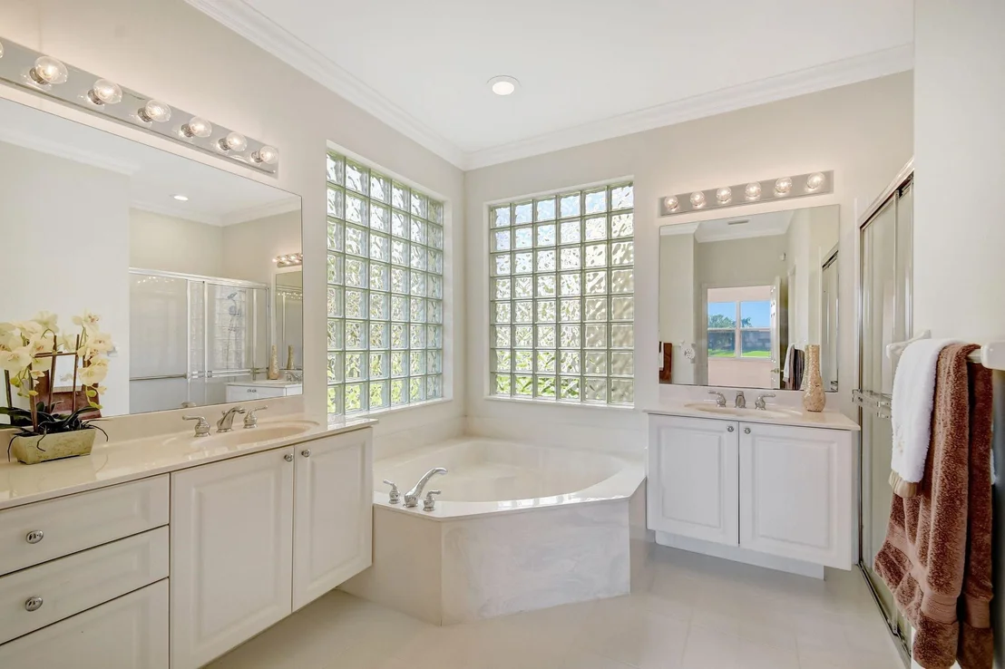 Photo of 7453 Morocca Lake Drive