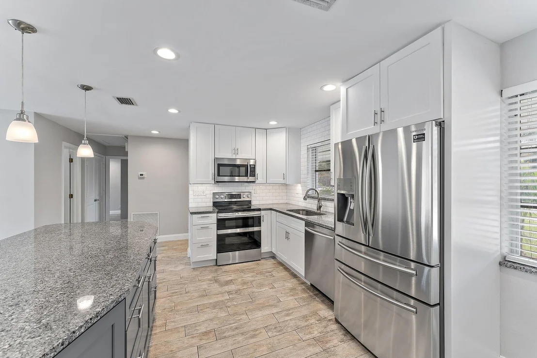 Photo of 538 Dover Road N