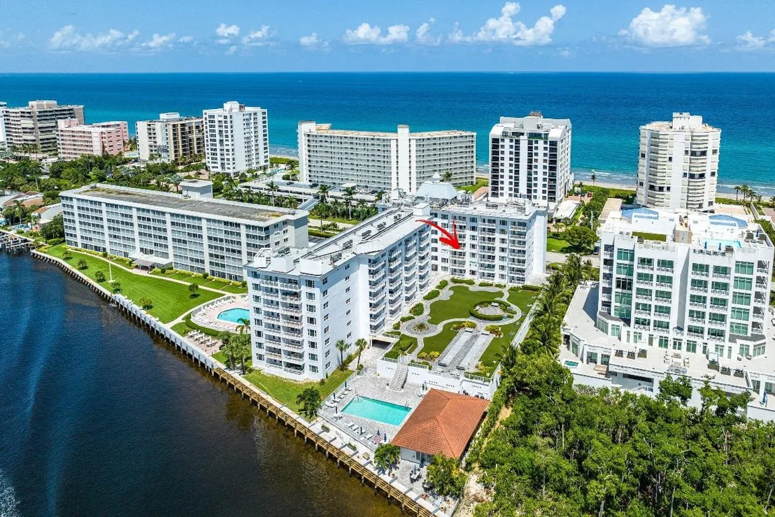 Photo of Unit 409 at 3114 S Ocean Boulevard