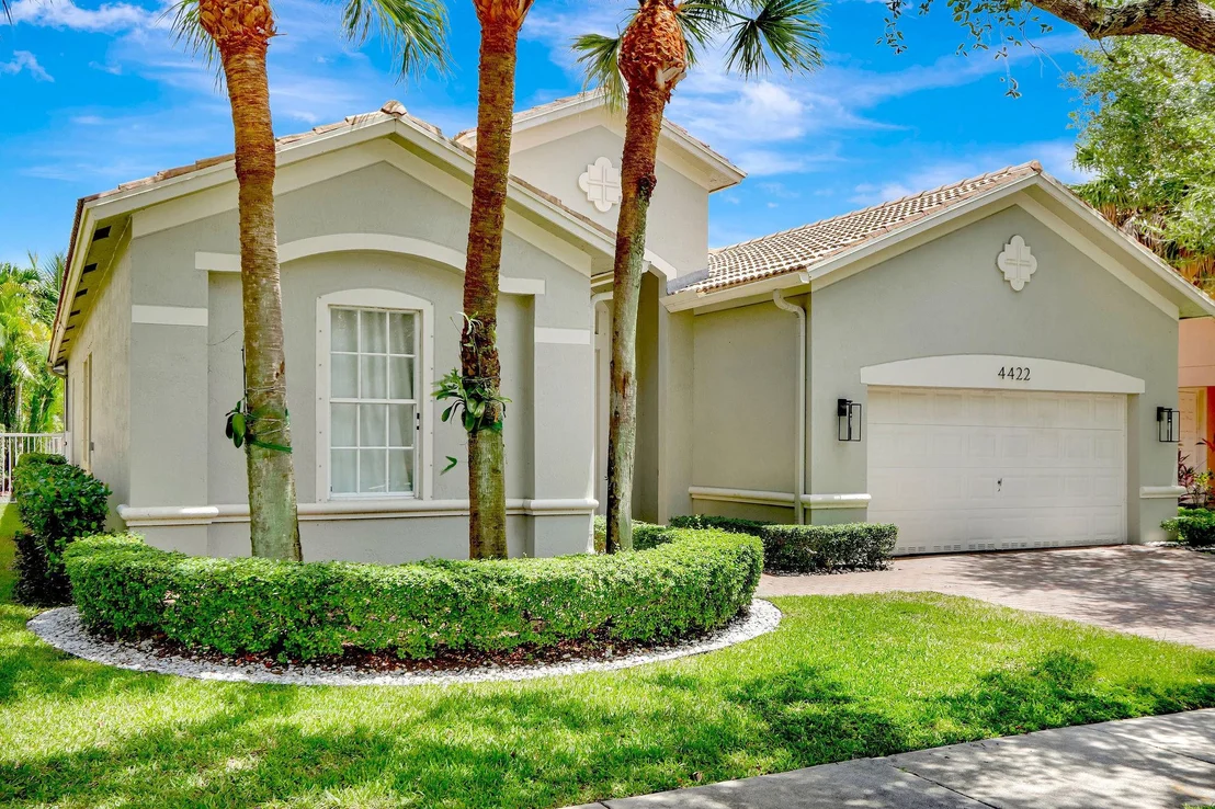 Photo of 4422 Laurel Place