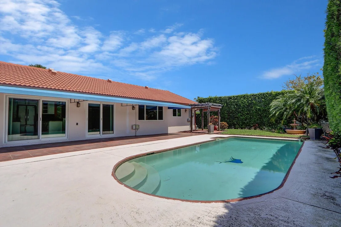 Photo of 1111 Bimini Lane
