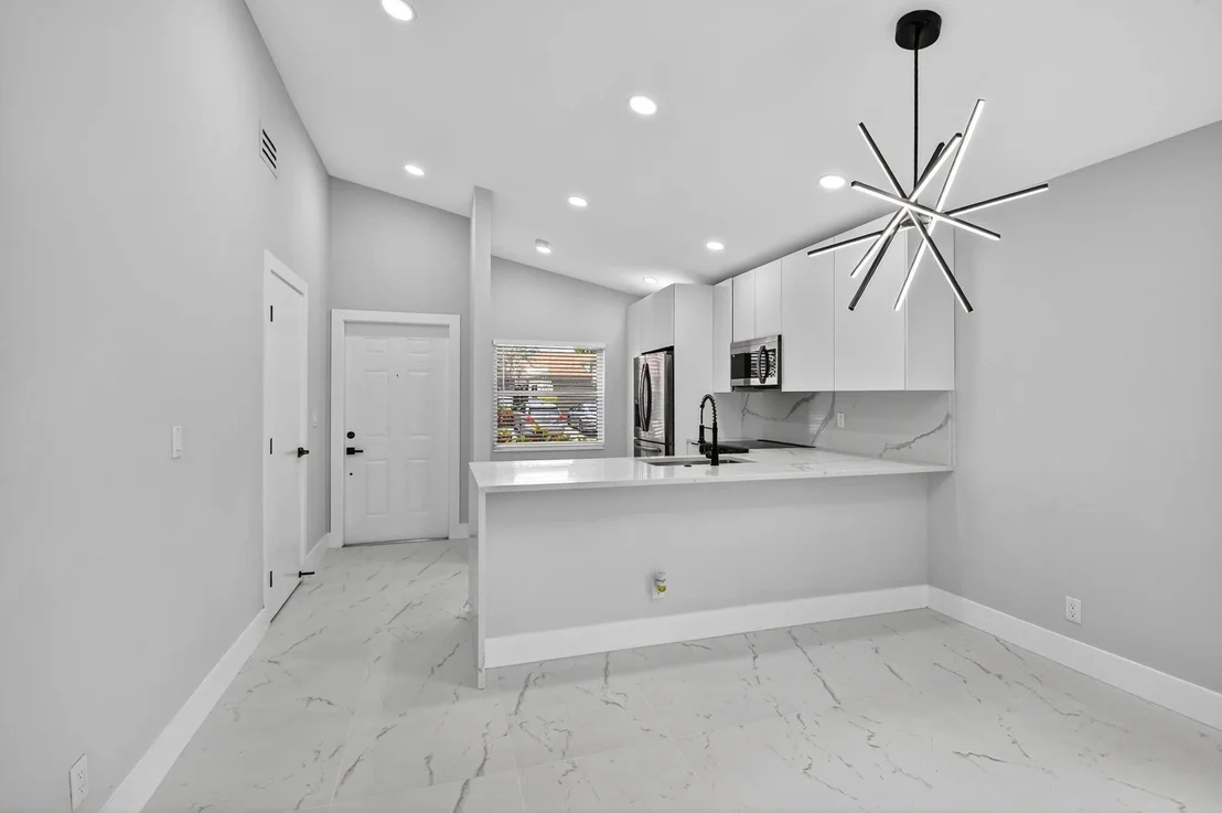 Photo of 8137 Windgate Drive