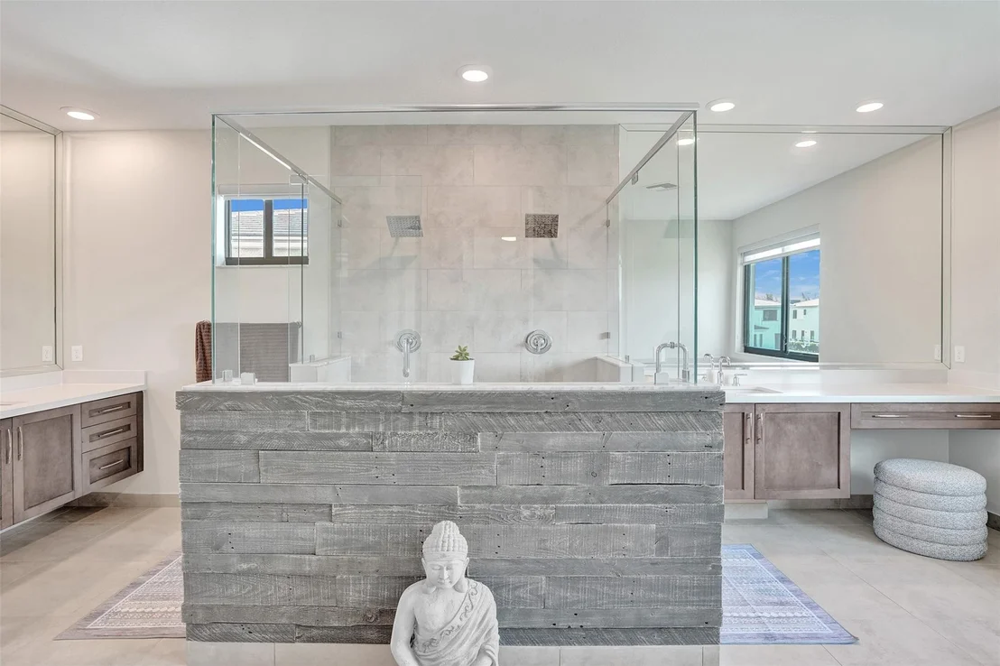 Photo of 8660 Pacifica Lane