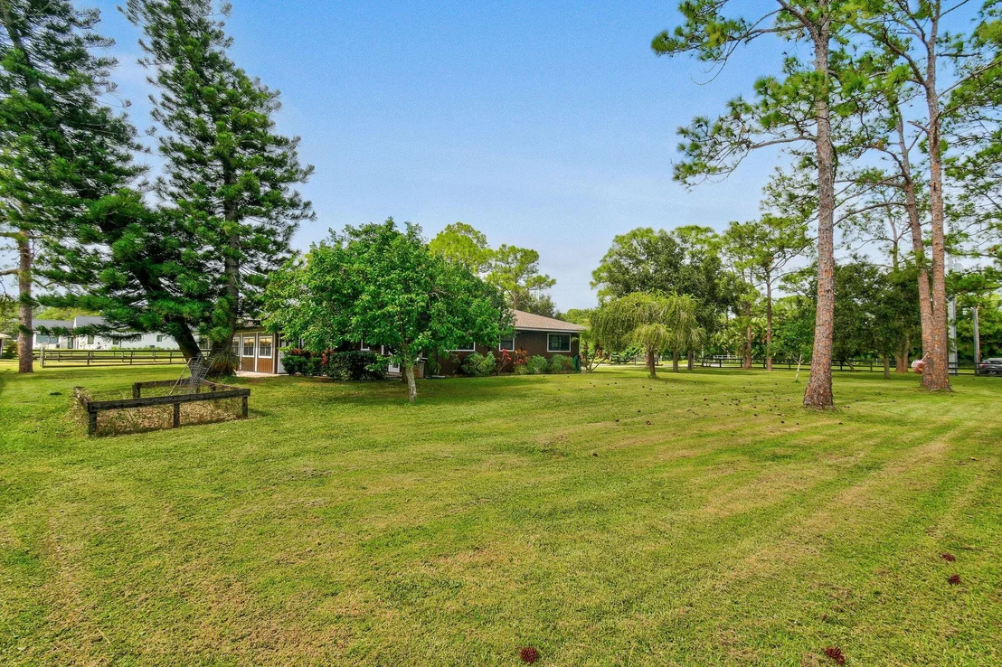Photo of 12390 Sandy Run