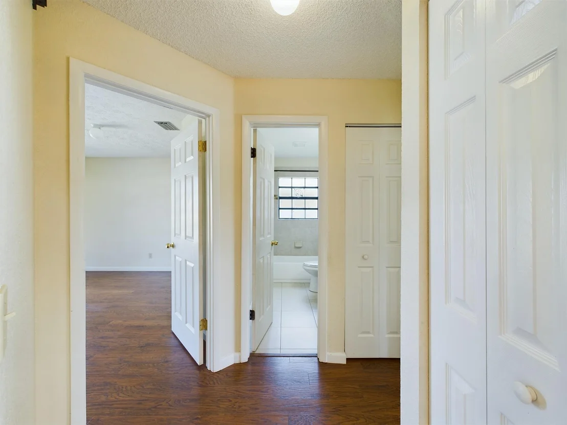 Photo of 4948 SE 44th Street