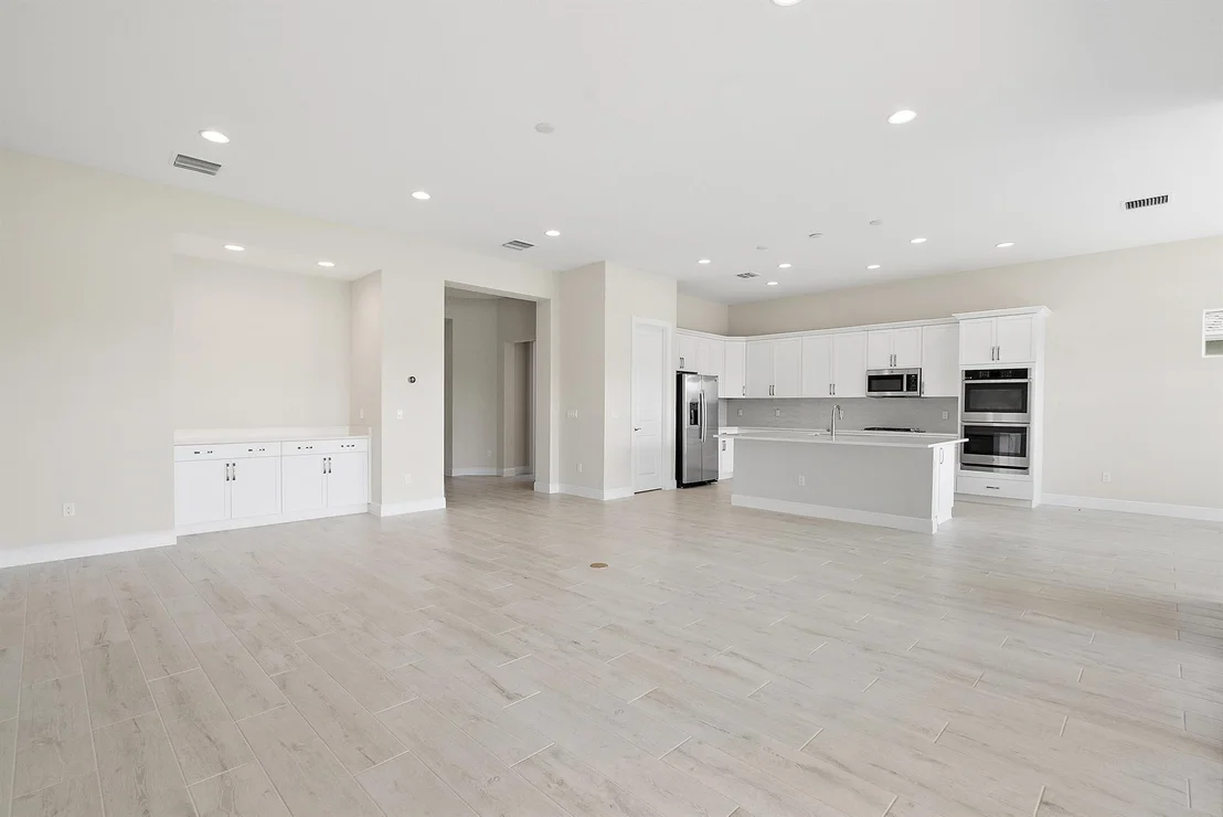 Photo of 6426 High Pointe Circle