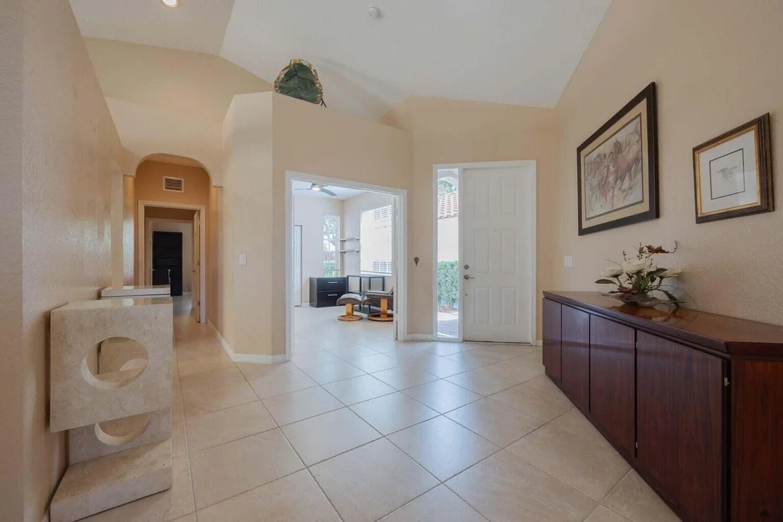Photo of 5316 Brookview Drive