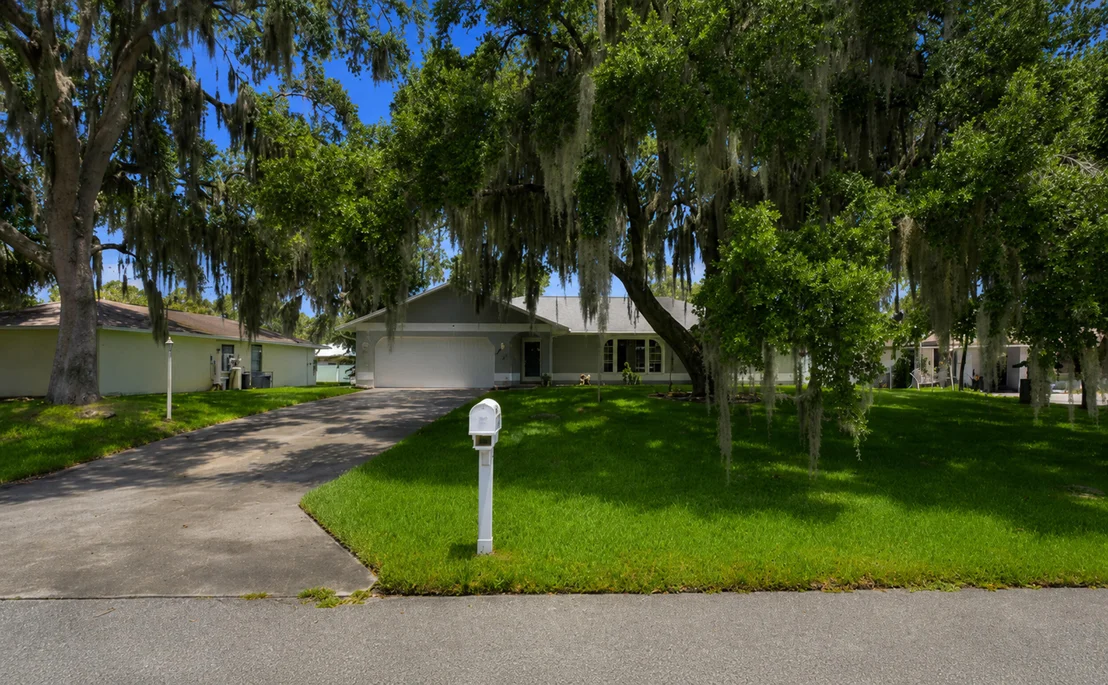 Photo of 6512 FLORA Way