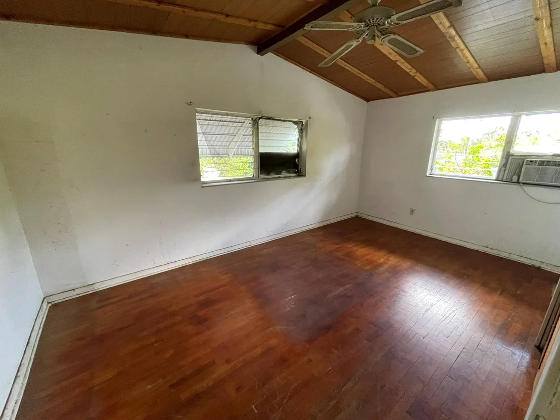 Photo of 705 E River Drive