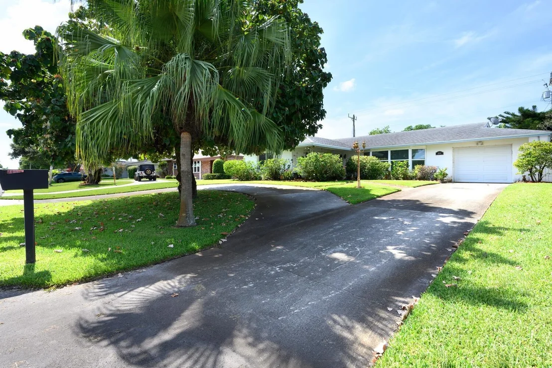 Photo of 3884 Lighthouse Drive