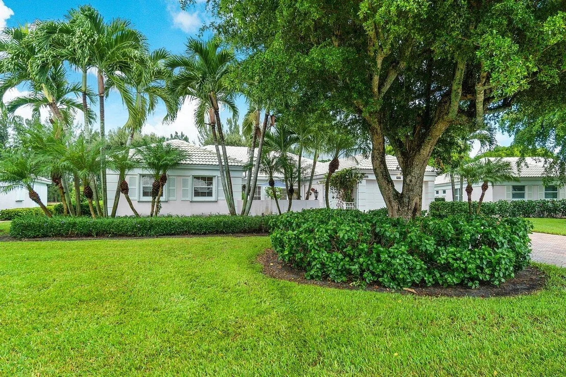 Photo of 4569 Sanderling Circle W