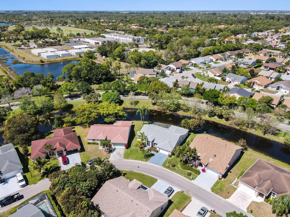 Photo of 1112 Hatteras Circle