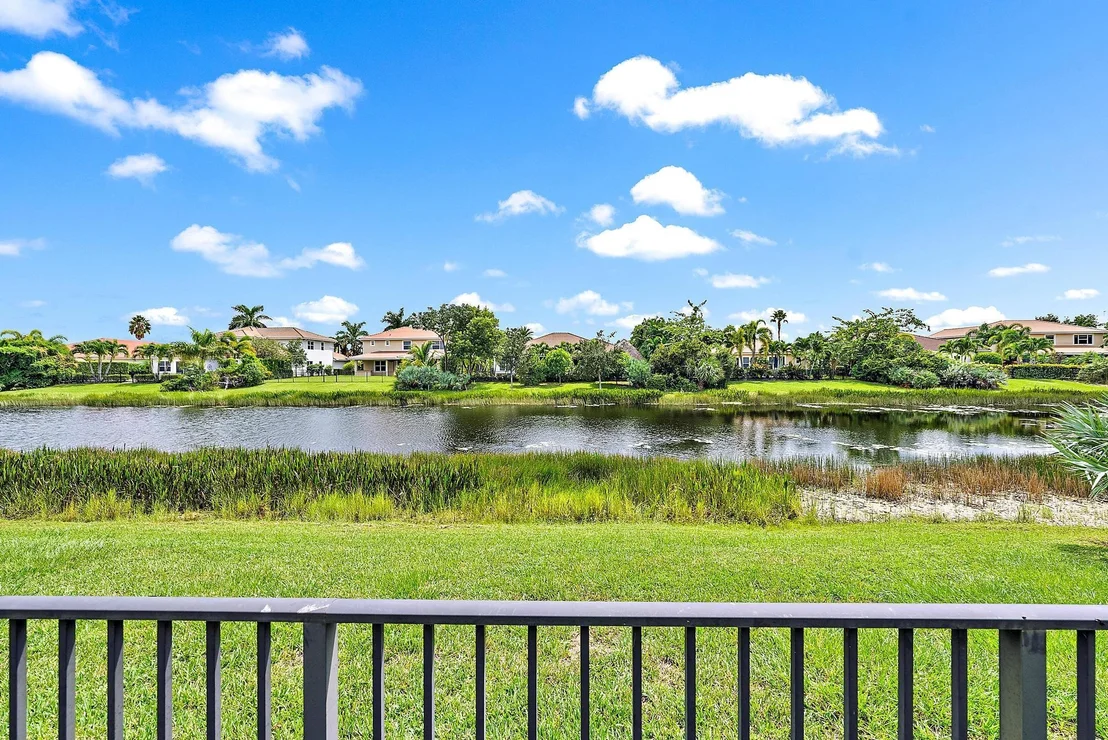 Photo of 168 Manor Circle