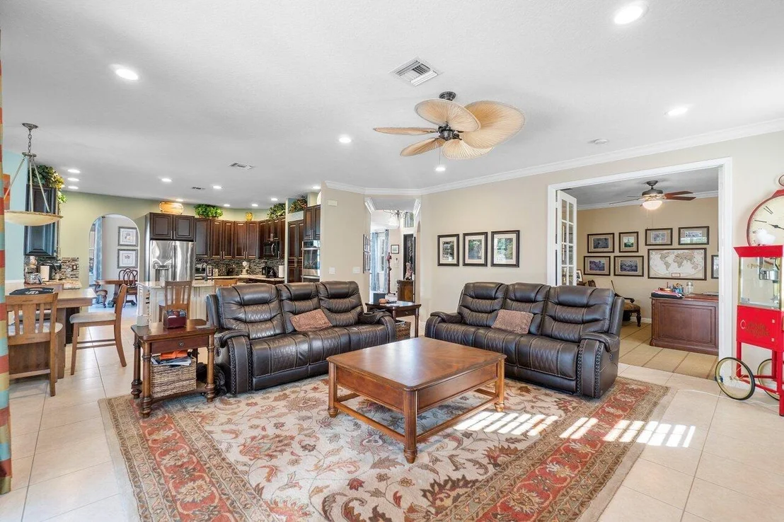 Photo of 6538 Stonehurst Circle