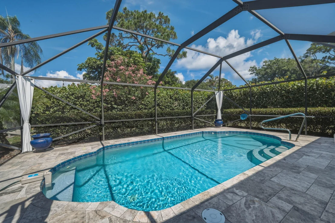 Photo of 1252 SE Madison Avenue