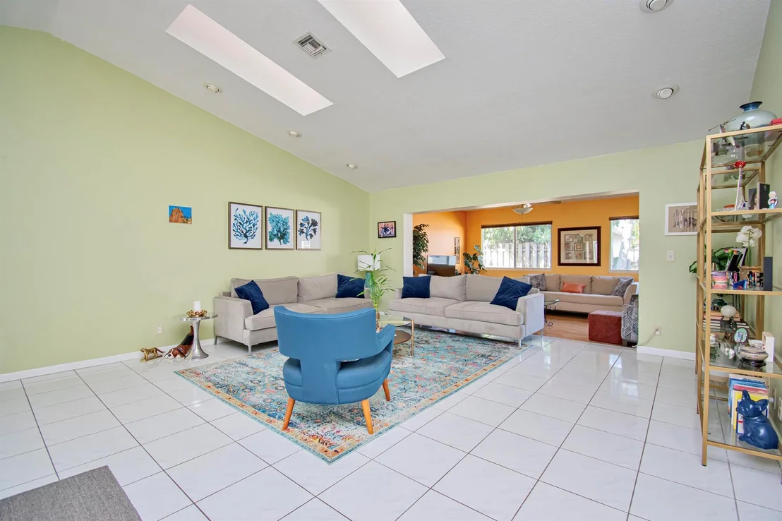 Photo of 7984 Chula Vista Crescent