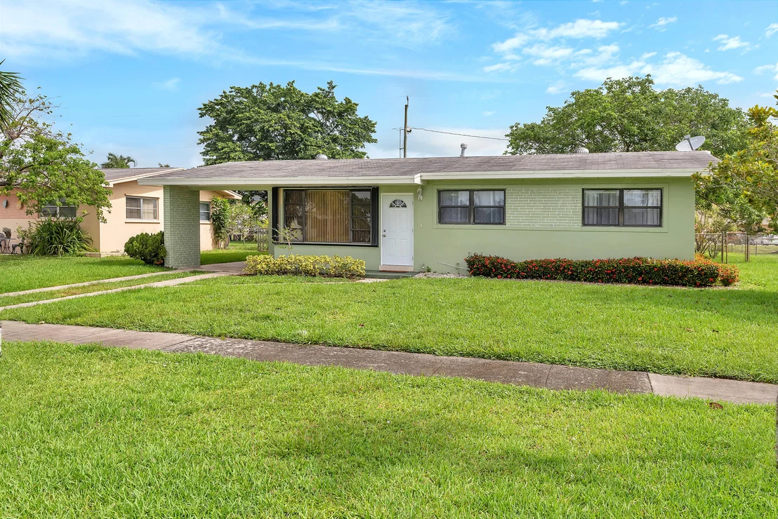 Photo of 168 Granada Drive