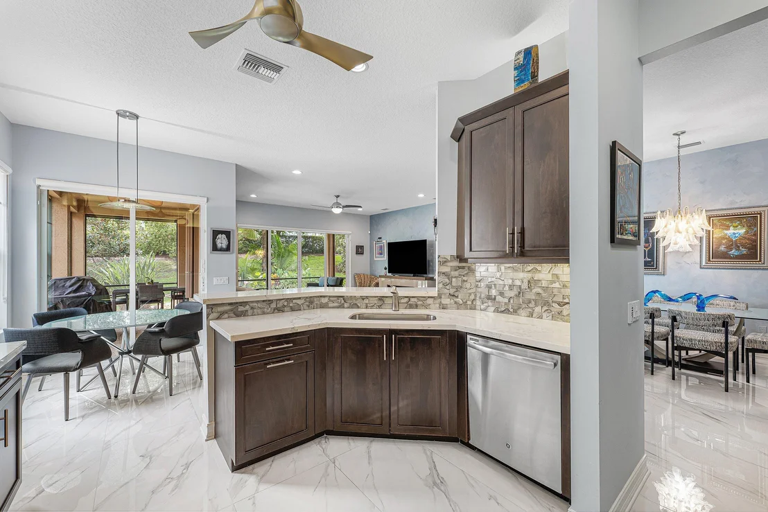 Photo of 9989 YELLOWFIELD Drive