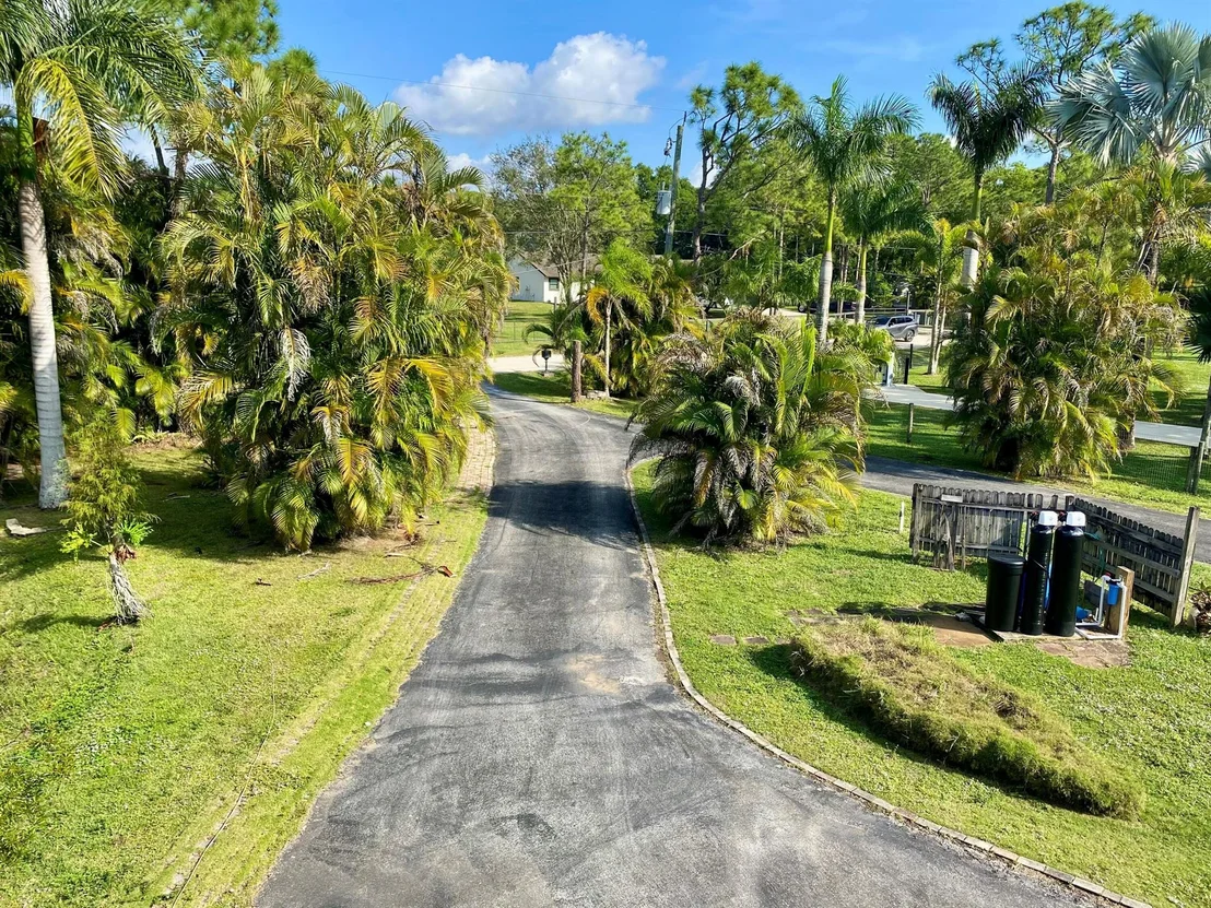 Photo of 13640 153 Road N