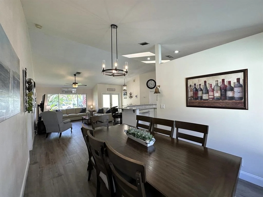Photo of 455 Seneca Lane