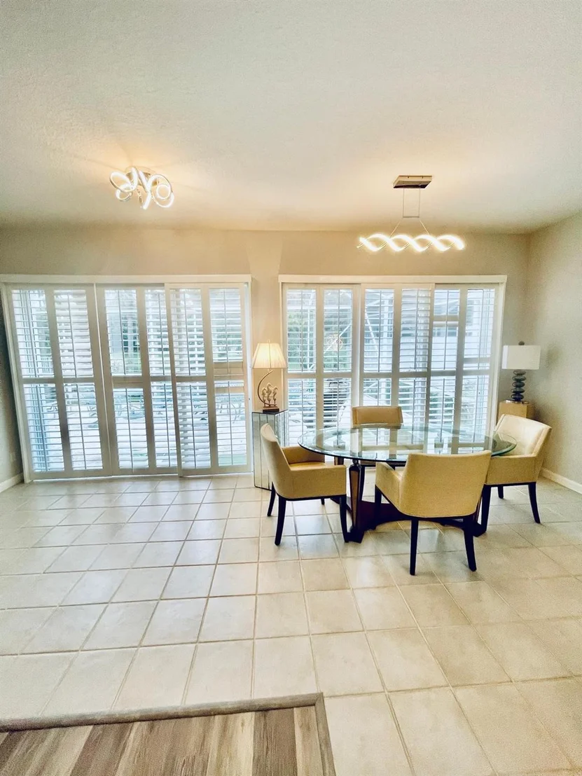 Photo of 4975 Garden Drive