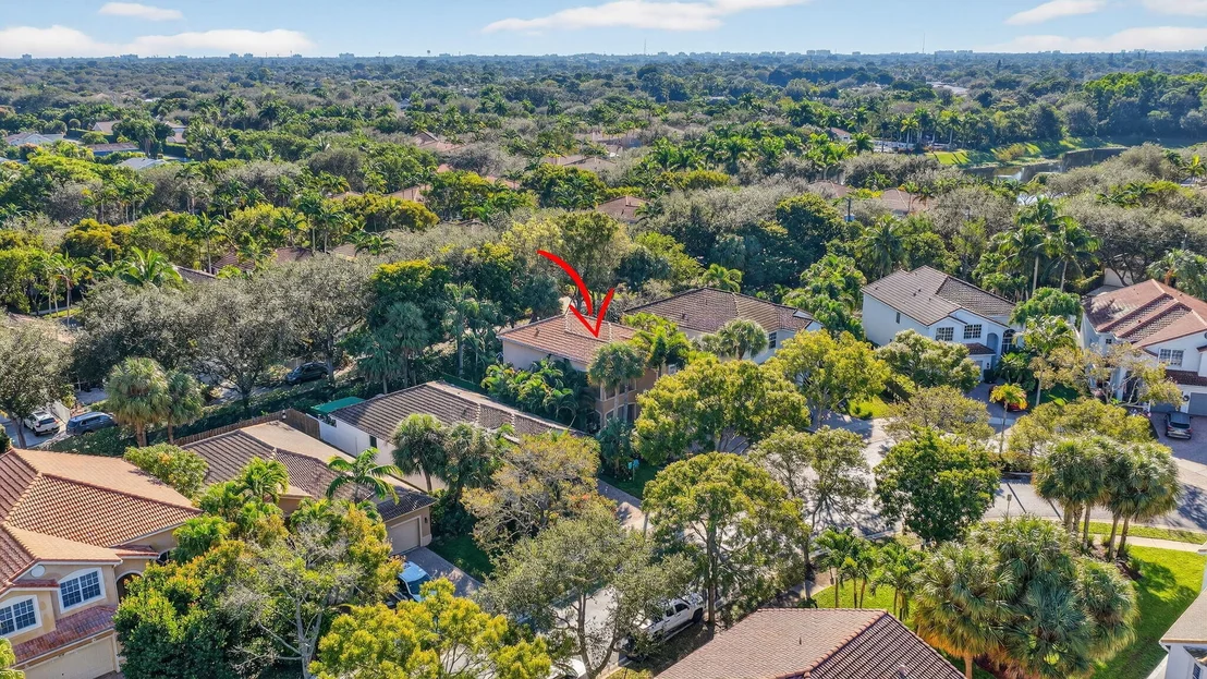 Photo of 1605 E Classical Boulevard