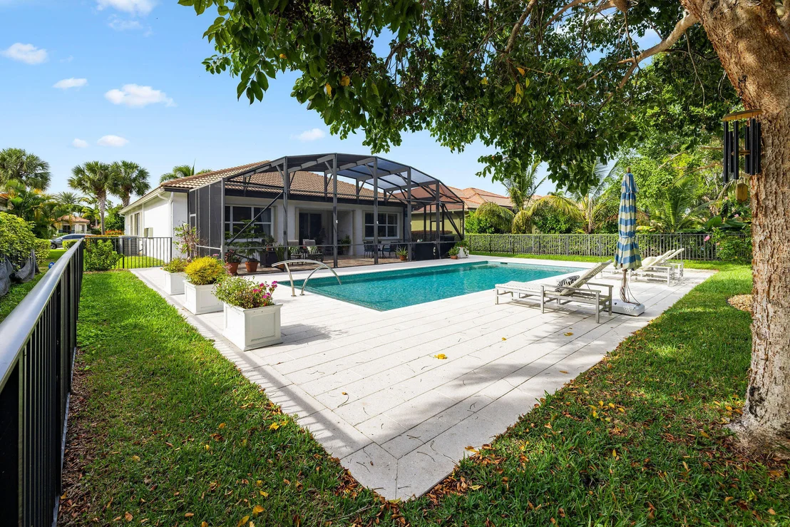 Photo of 9362 Isles Cay Drive