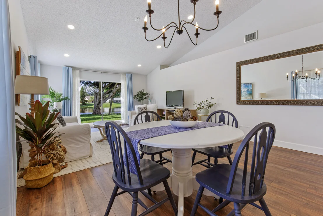 Photo of 1801 Stonehaven Drive