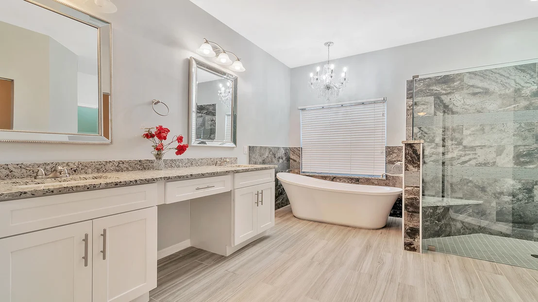 Photo of 11272 Edgewater Circle