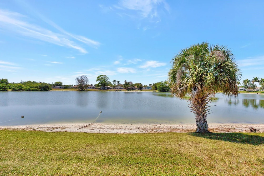 Photo of 1099 Harmony Way
